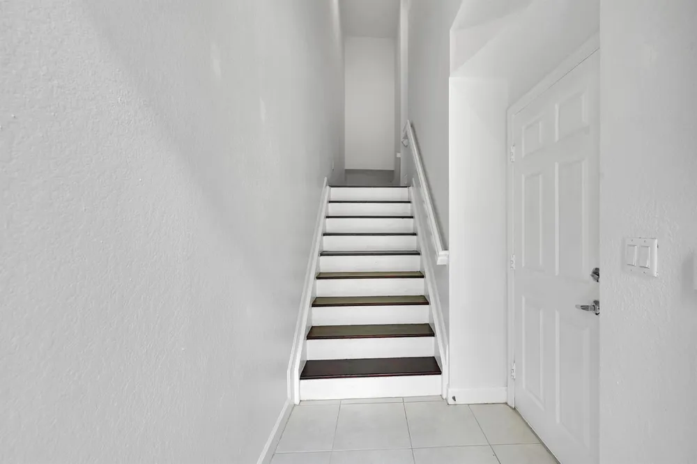 453 NE 1ST STREET Pompano Beach, FL 33060