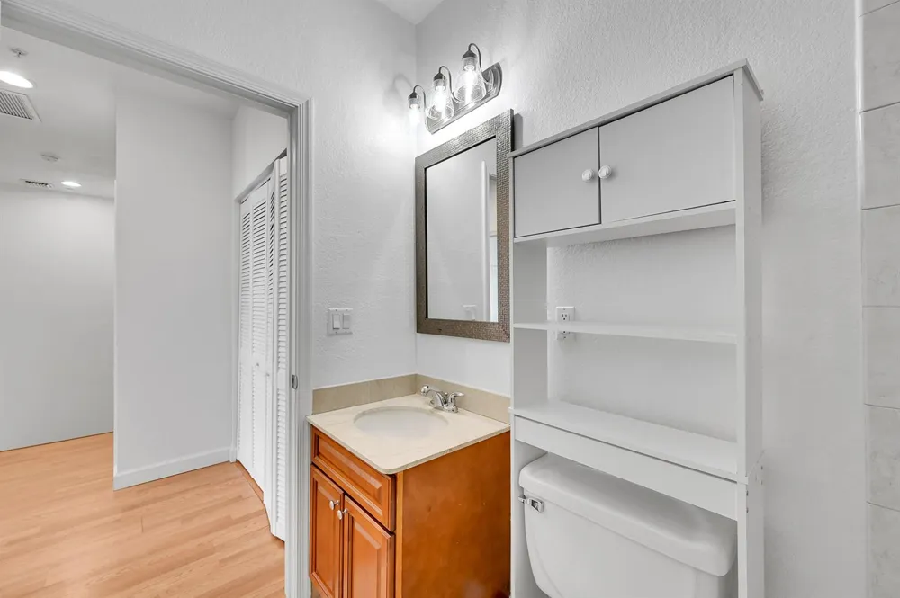 453 NE 1ST STREET Pompano Beach, FL 33060