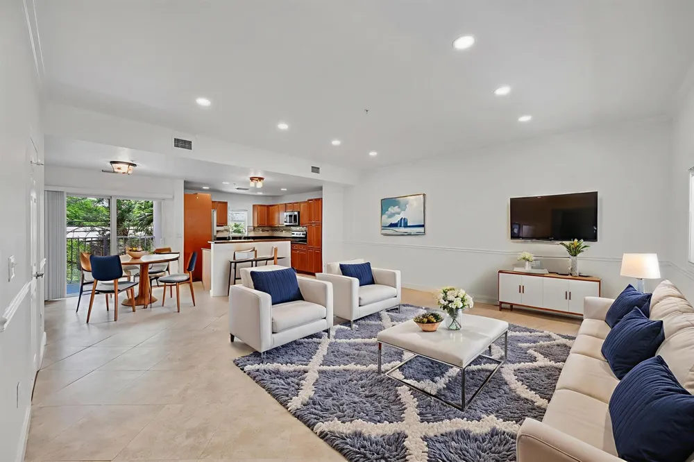 453 NE 1ST STREET Pompano Beach, FL 33060