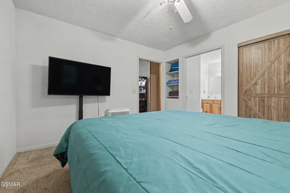 3319 Rocky Ridge Road Cosby, TN 37722
