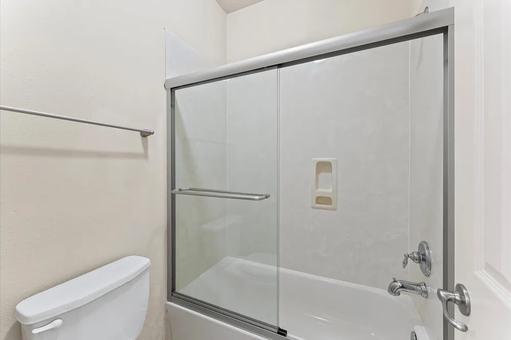 31 Pleasant Point Place Spring, TX 77389