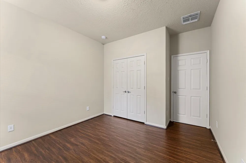 31 Pleasant Point Place Spring, TX 77389