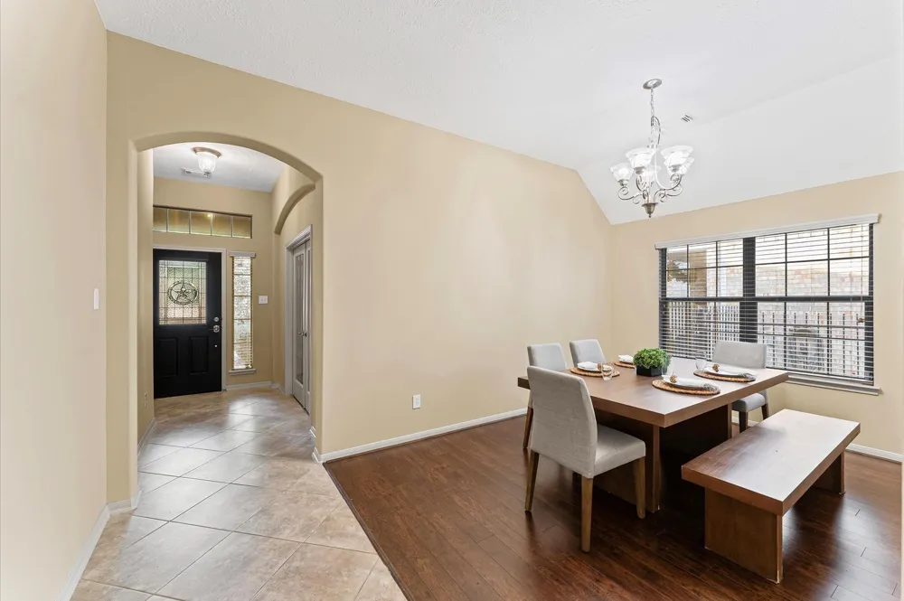 31 Pleasant Point Place Spring, TX 77389