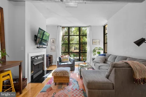 2020 12TH NW #108