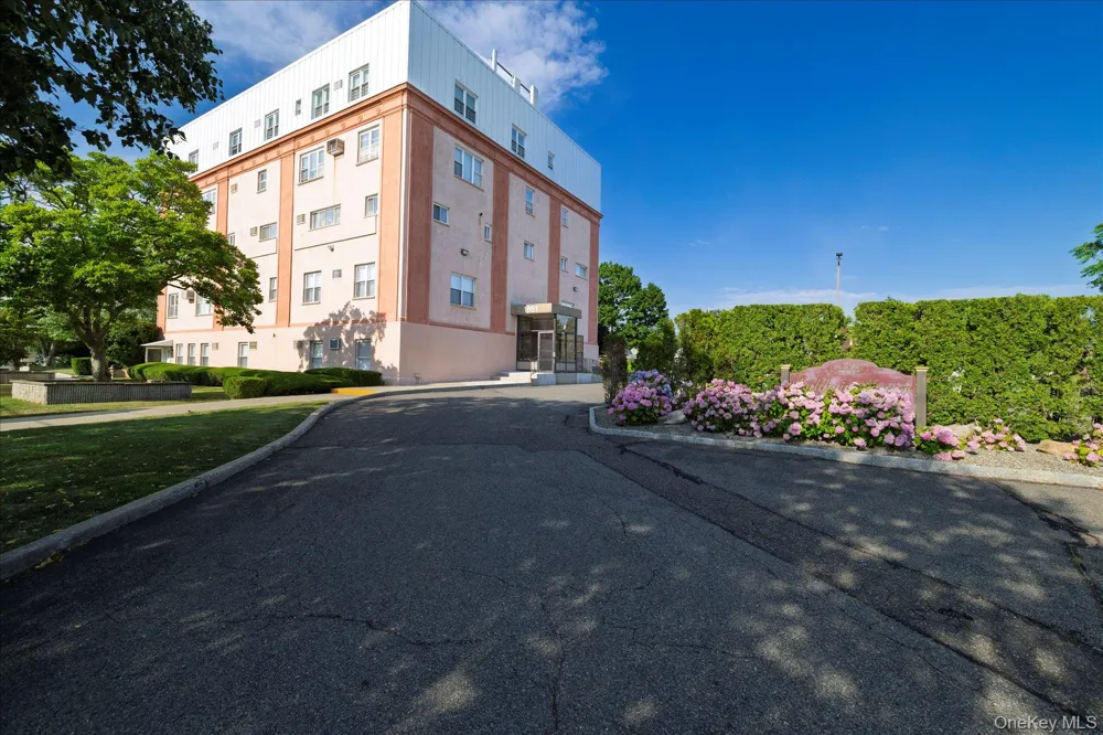 1861 Grand Avenue #A2 Baldwin, NY 11510