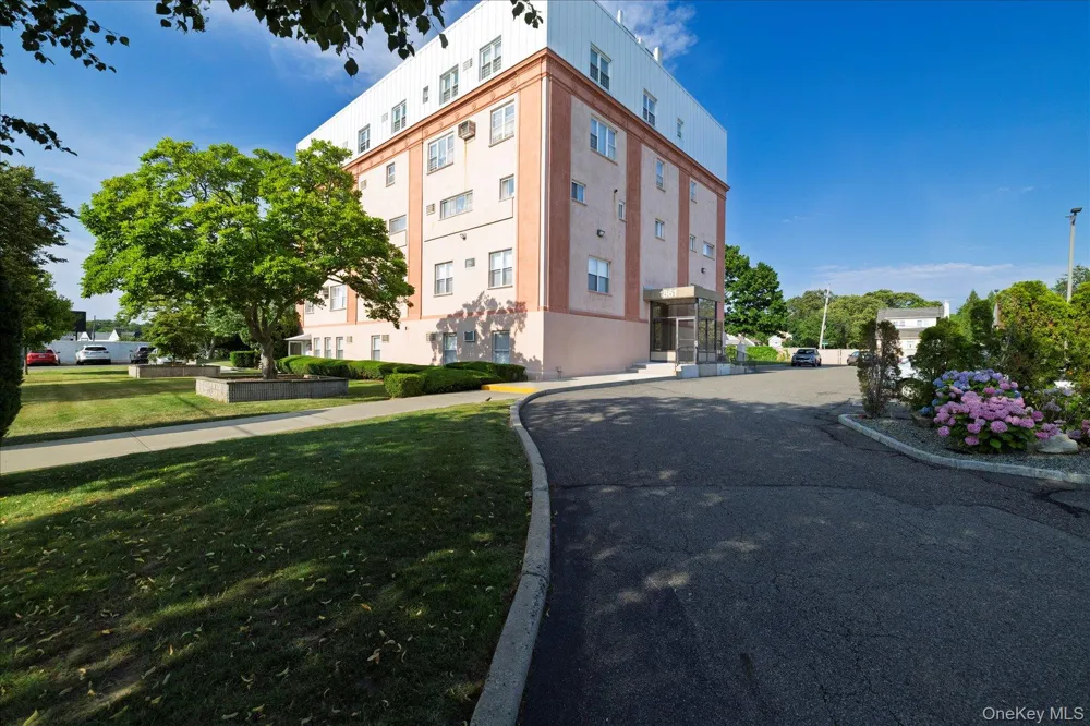 1861 Grand Avenue #A2 Baldwin, NY 11510