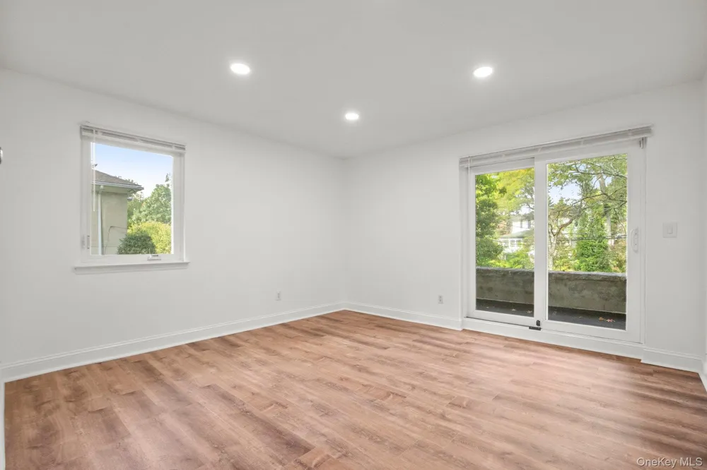 1341 Pelhamdale Avenue Pelham, NY 10803