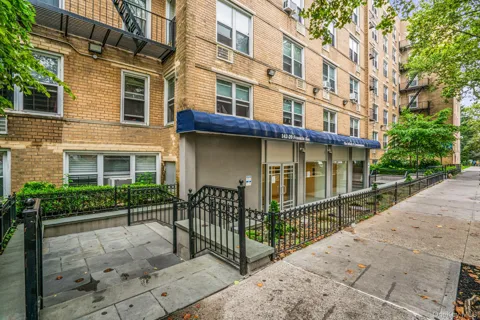 142-20 Franklin Avenue #2G