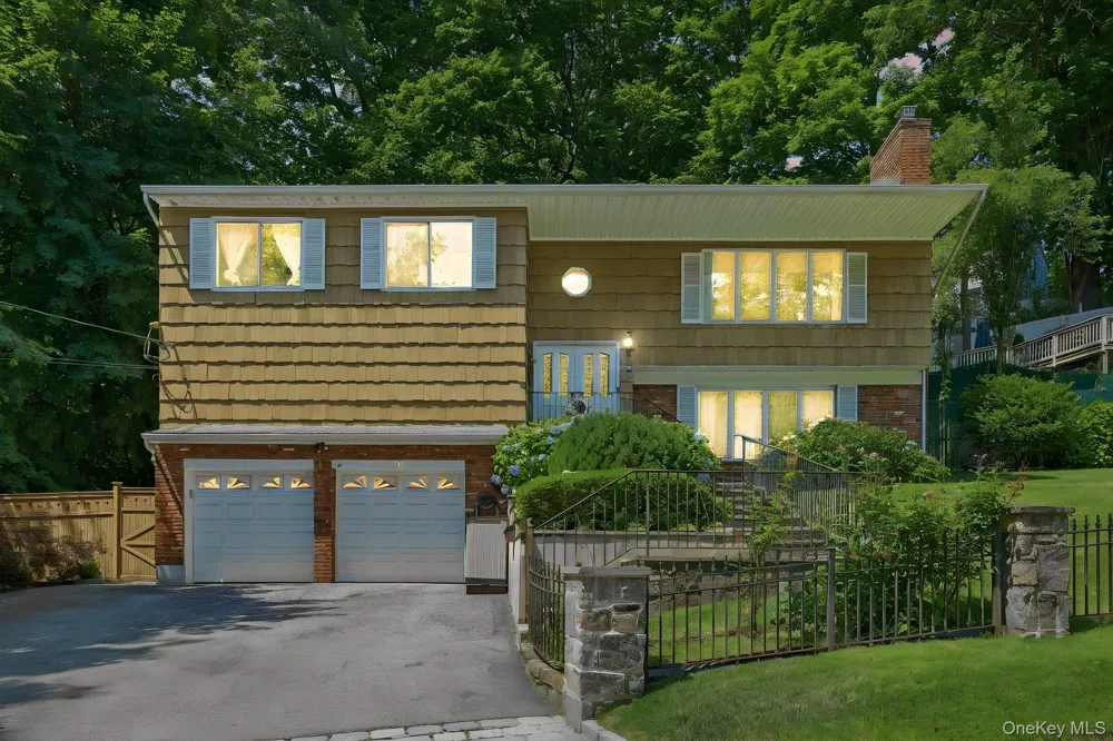 80 Hickory Hill Drive Dobbs Ferry, NY 10709