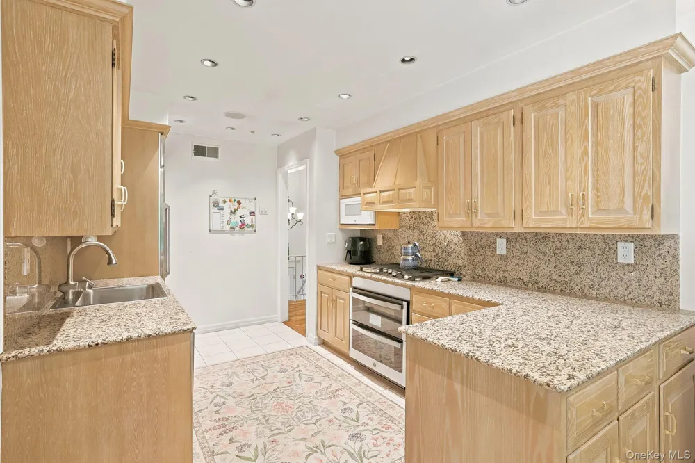 80 Hickory Hill Drive Dobbs Ferry, NY 10709