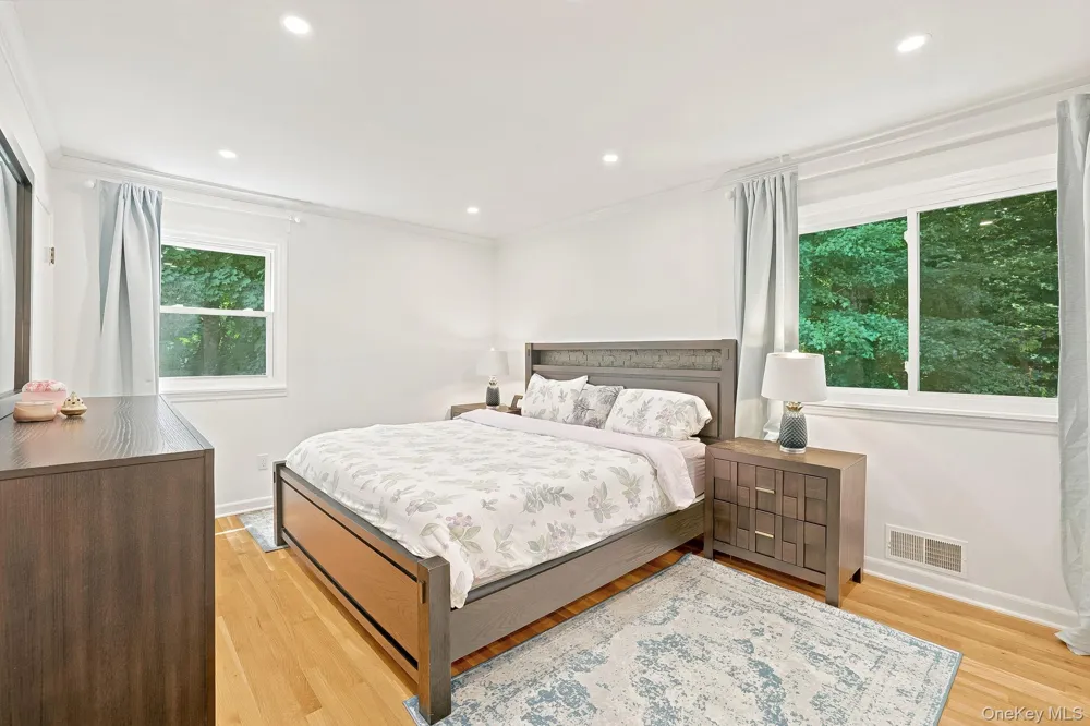 80 Hickory Hill Drive Dobbs Ferry, NY 10709
