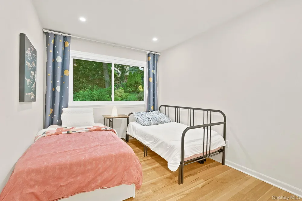 80 Hickory Hill Drive Dobbs Ferry, NY 10709