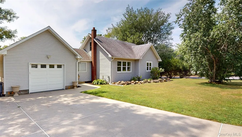 24 Miller Avenue East Moriches, NY 11940