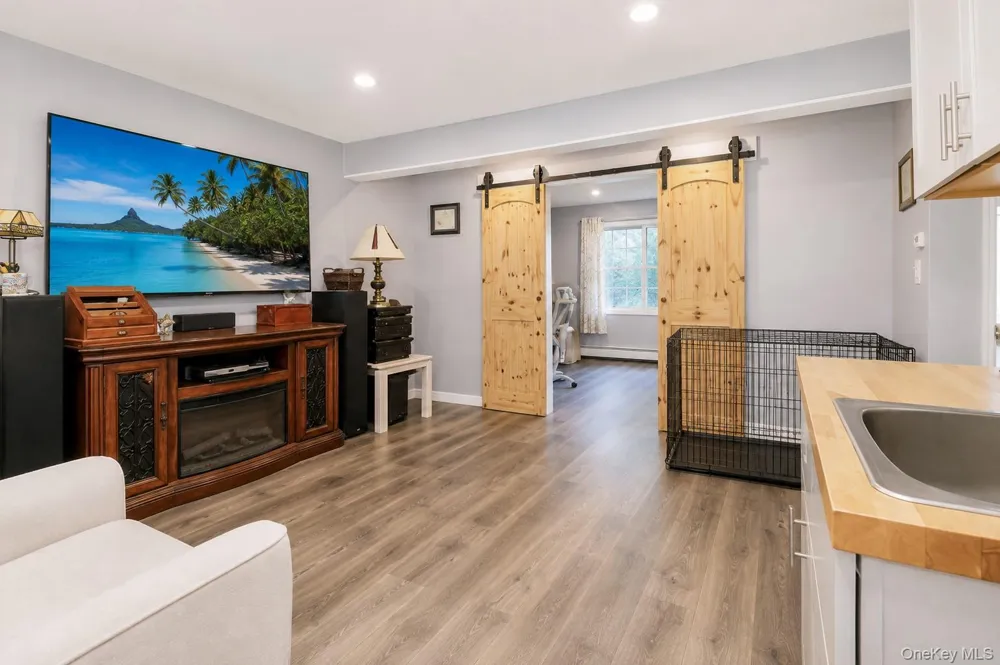 6 Elena Road Campbell Hall, NY 10916