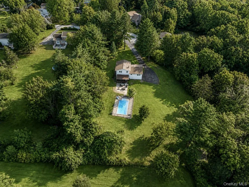6 Elena Road Campbell Hall, NY 10916