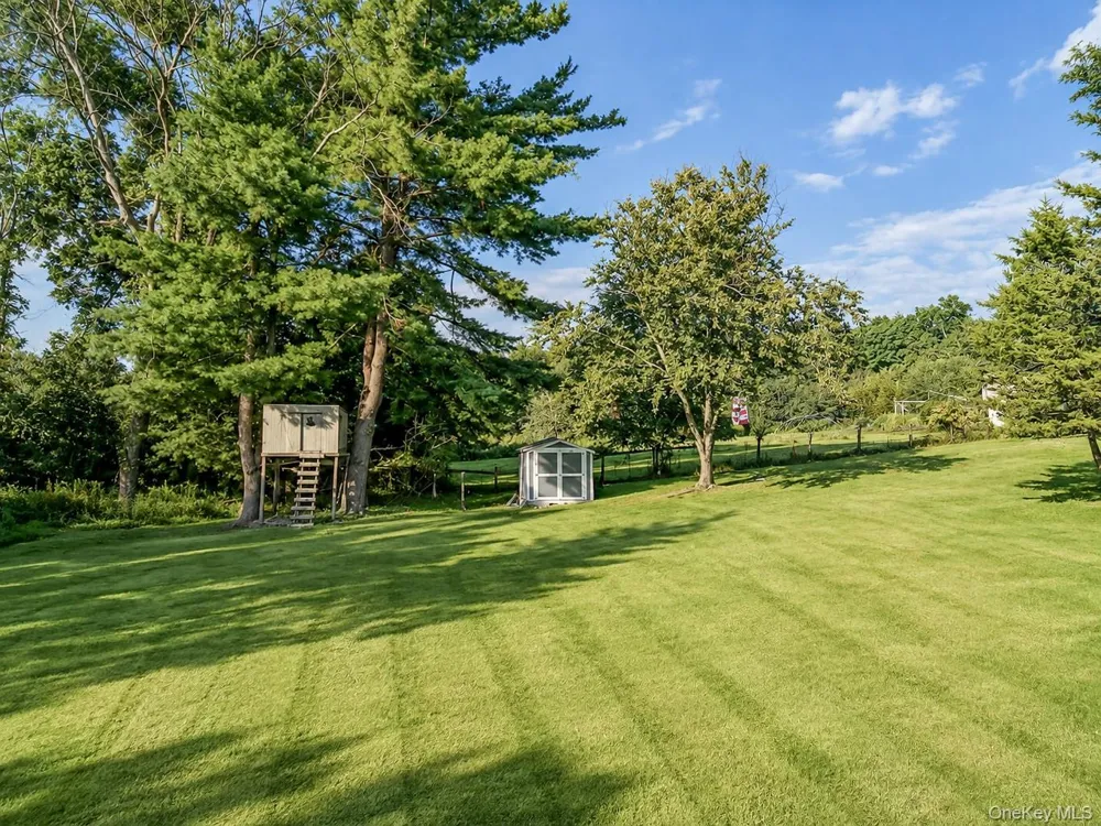 6 Elena Road Campbell Hall, NY 10916