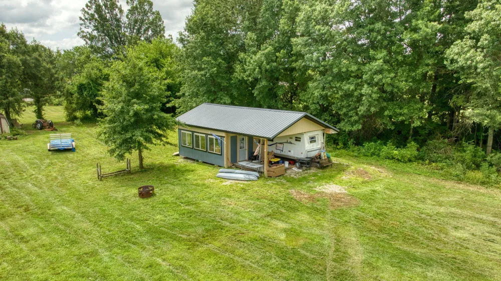 7433 Milan-Oakville Road Milan, MI 48160