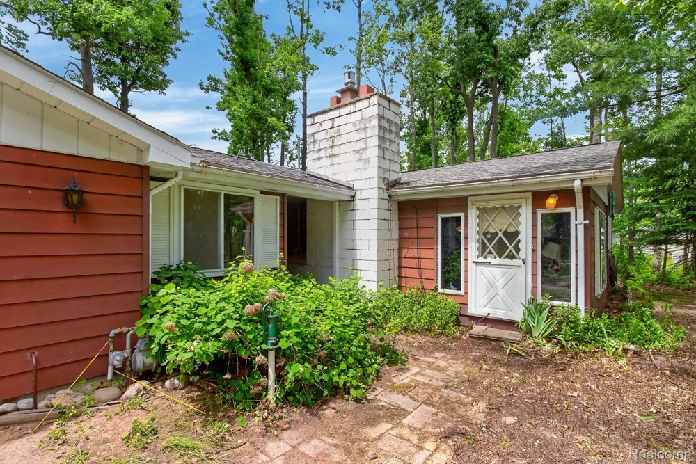 6744 Crystal Charlton Township, MI 49751
