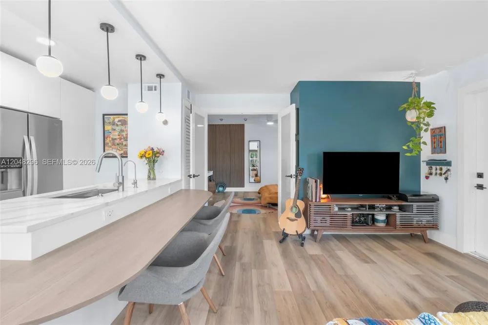 1405 Miami Rd #29 Fort Lauderdale, FL 33316