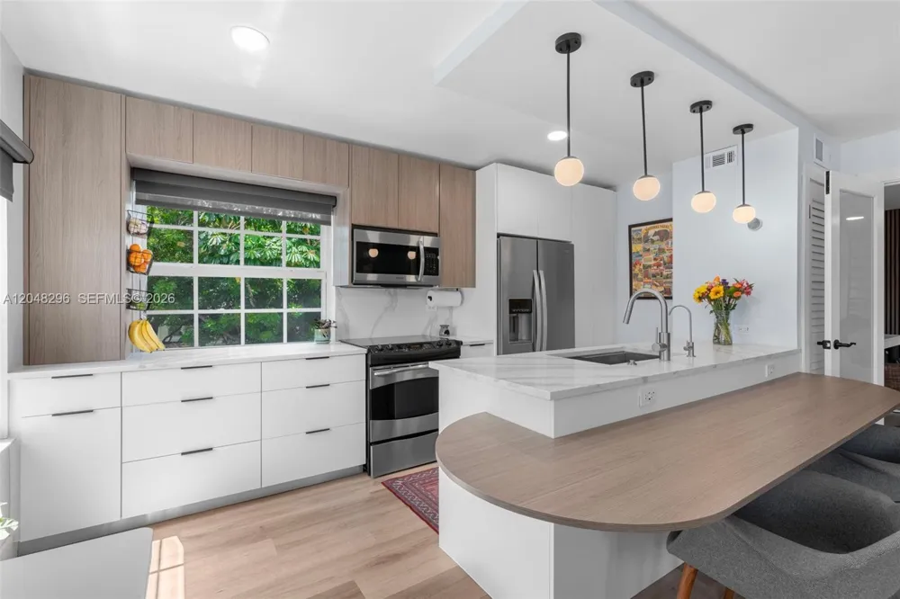 1405 Miami Rd #29 Fort Lauderdale, FL 33316