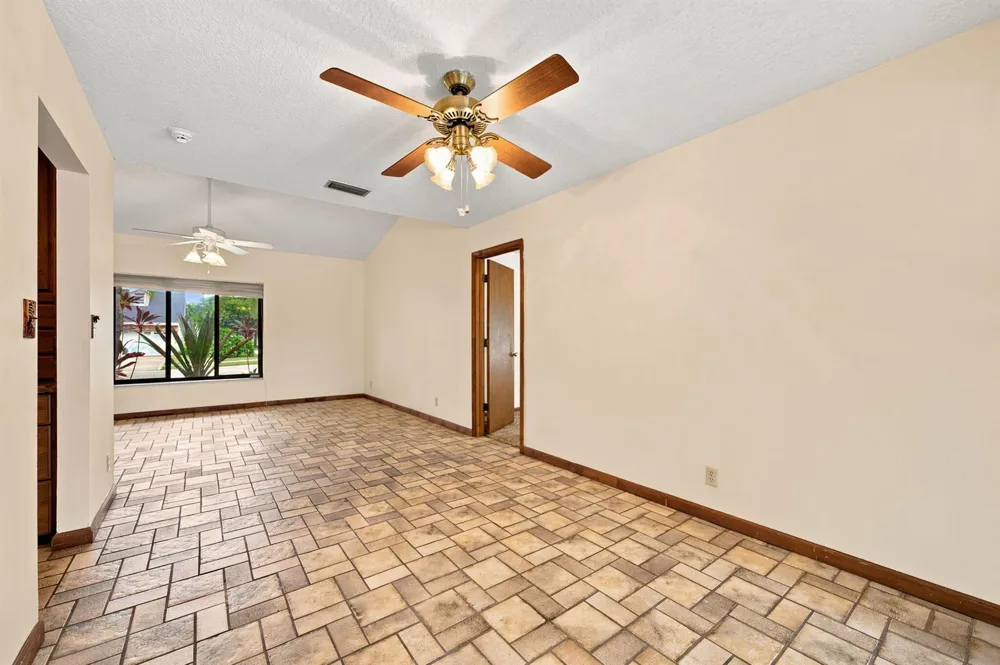 1120 NW 77TH AVENUE Plantation, FL 33322
