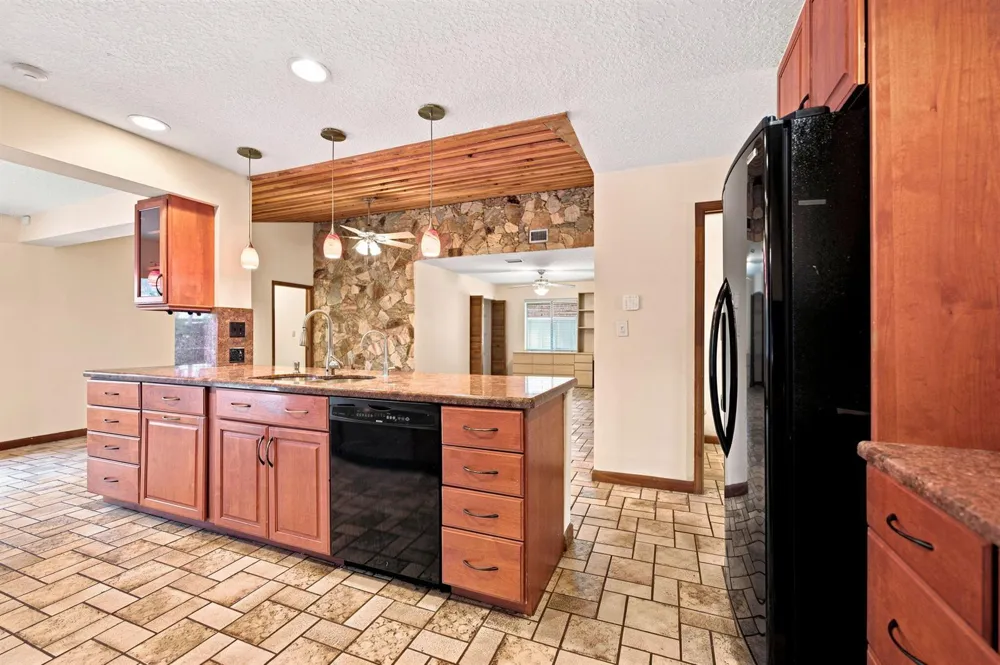 1120 NW 77TH AVENUE Plantation, FL 33322