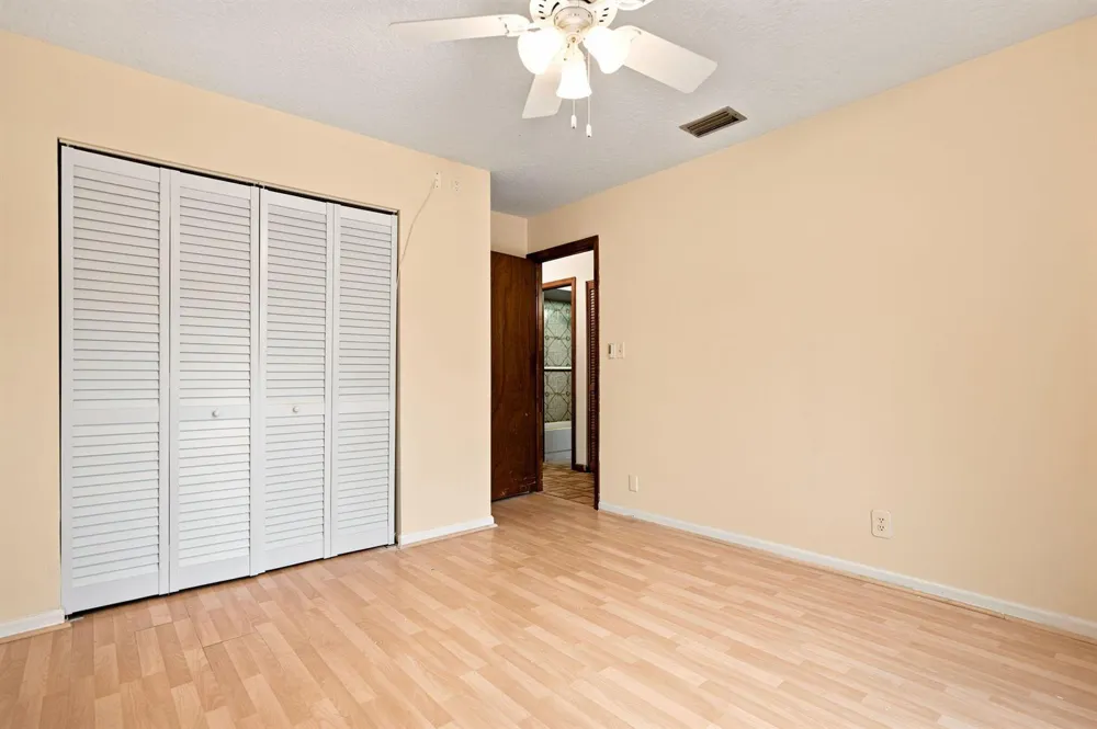 1120 NW 77TH AVENUE Plantation, FL 33322
