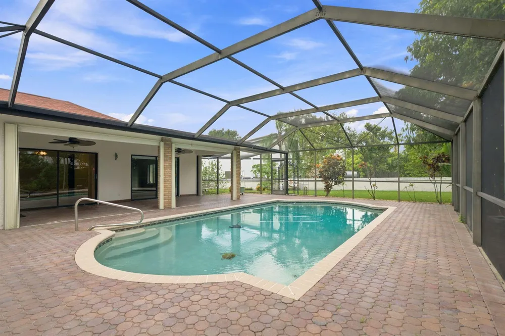 1120 NW 77TH AVENUE Plantation, FL 33322