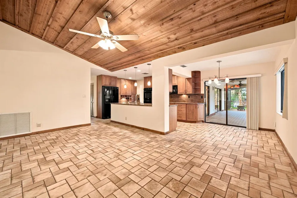 1120 NW 77TH AVENUE Plantation, FL 33322
