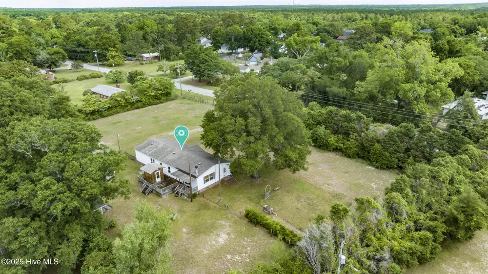 8 Scotts Hill Loop Road Wilmington, NC 28411