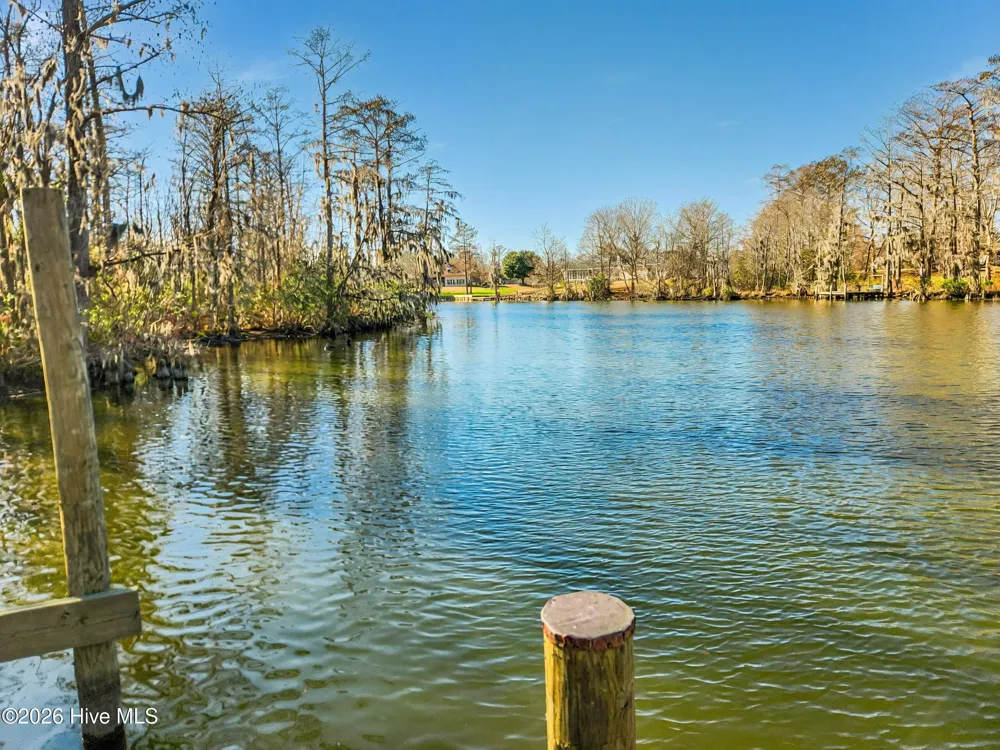 36 Pilot Court Hertford, NC 27944