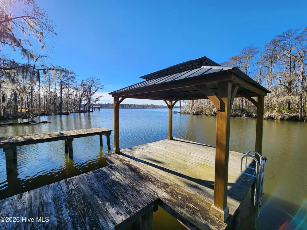 36 Pilot Court Hertford, NC 27944
