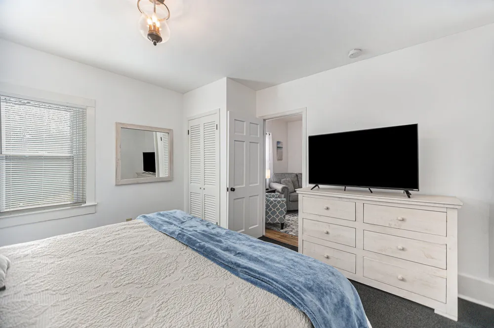 620 Lakeshore Drive Ludington City, MI 49431