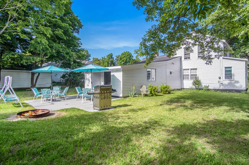 620 Lakeshore Drive Ludington City, MI 49431