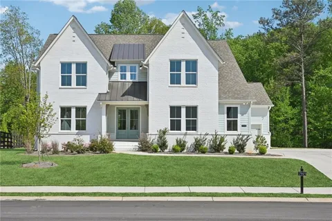 7945 Heritage Farm Court