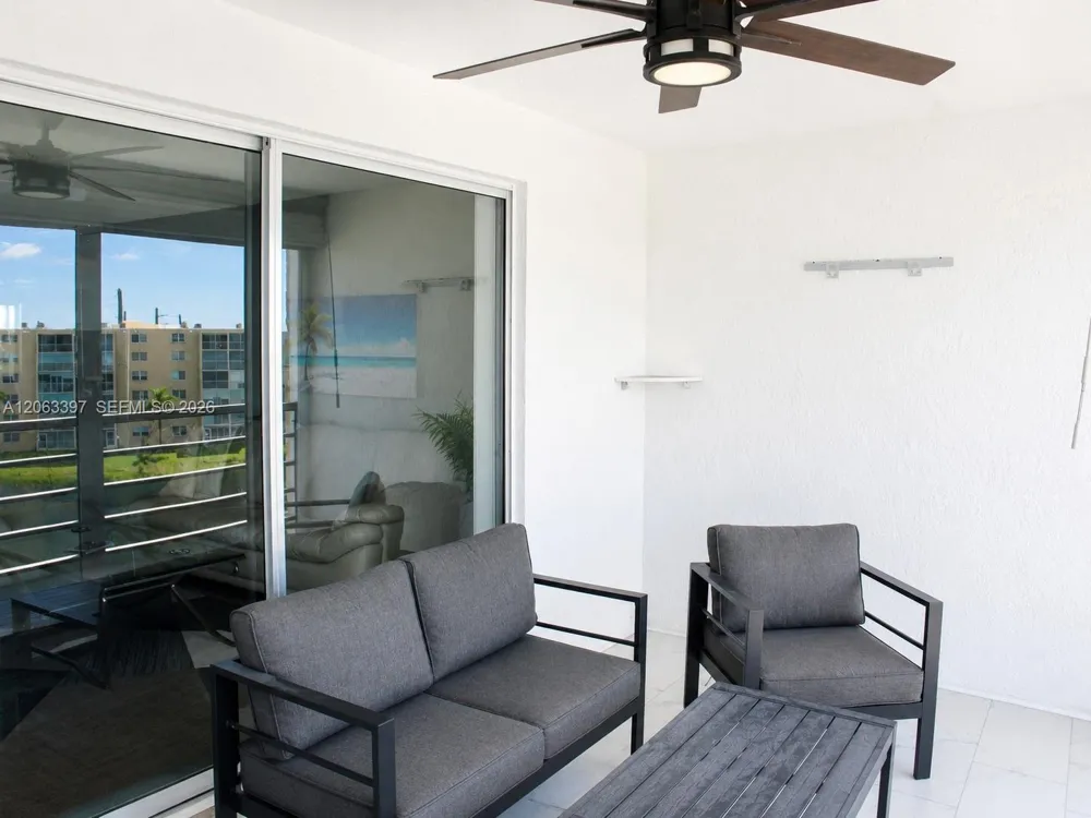 401 SE 3rd St #608 Dania Beach, FL 33004