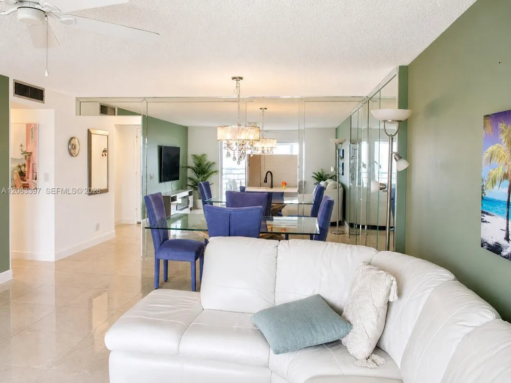 401 SE 3rd St #608 Dania Beach, FL 33004