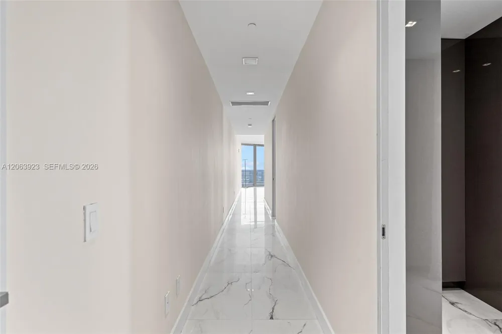 18975 Collins Ave #3605 Sunny Isles Beach, FL 33160