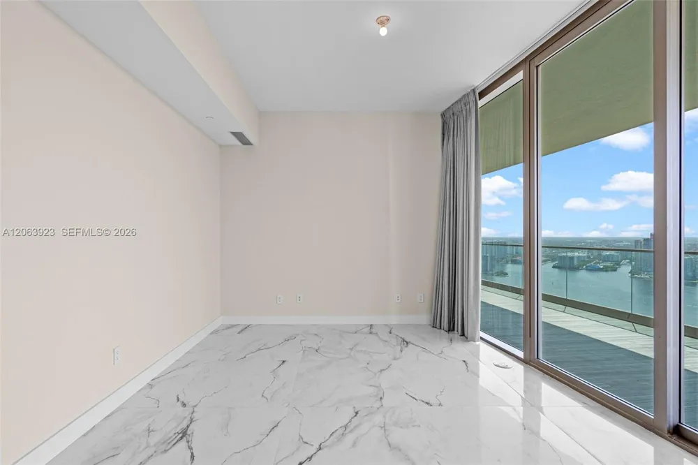 18975 Collins Ave #3605 Sunny Isles Beach, FL 33160