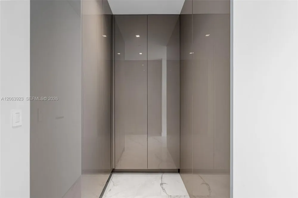 18975 Collins Ave #3605 Sunny Isles Beach, FL 33160