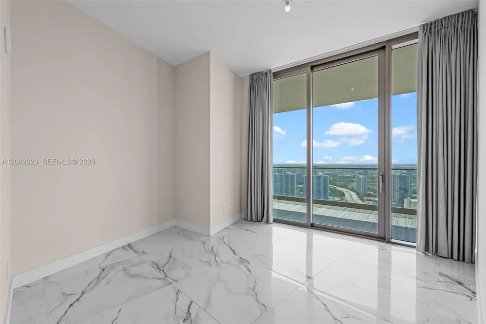 18975 Collins Ave #3605 Sunny Isles Beach, FL 33160