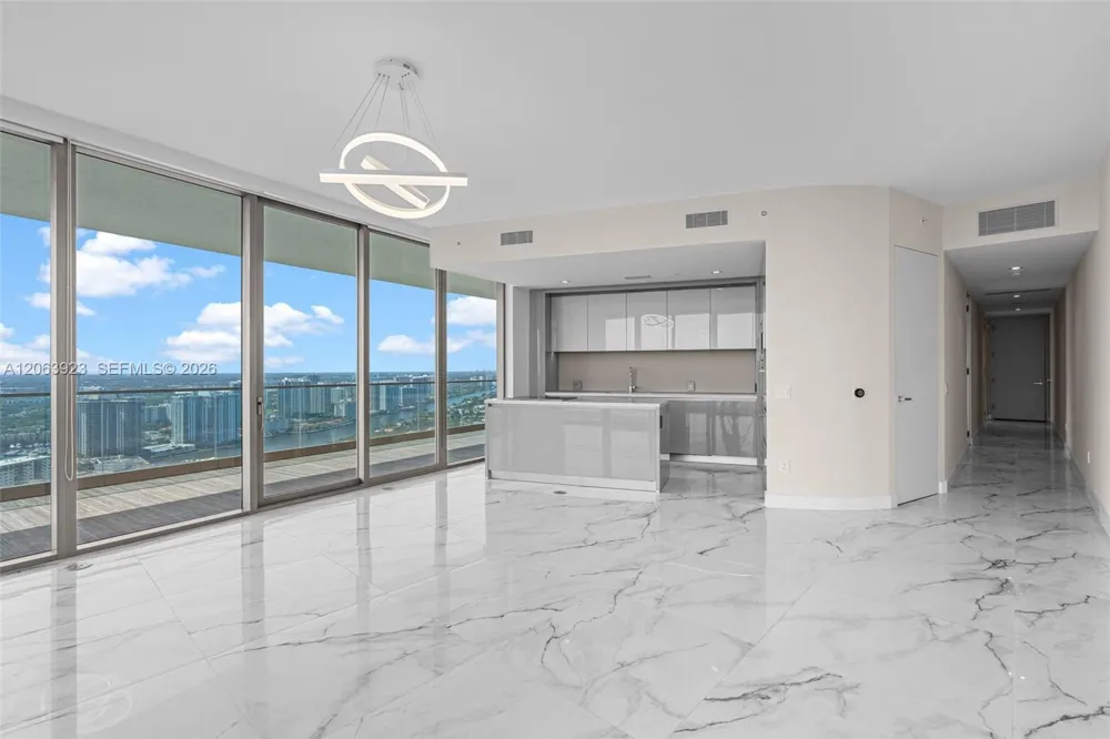 18975 Collins Ave #3605 Sunny Isles Beach, FL 33160