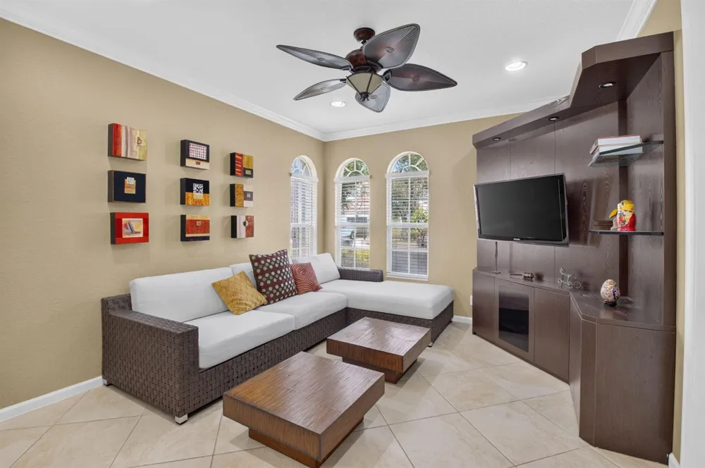 16129 Poppyseed Circle #1608 Delray Beach, FL 33484