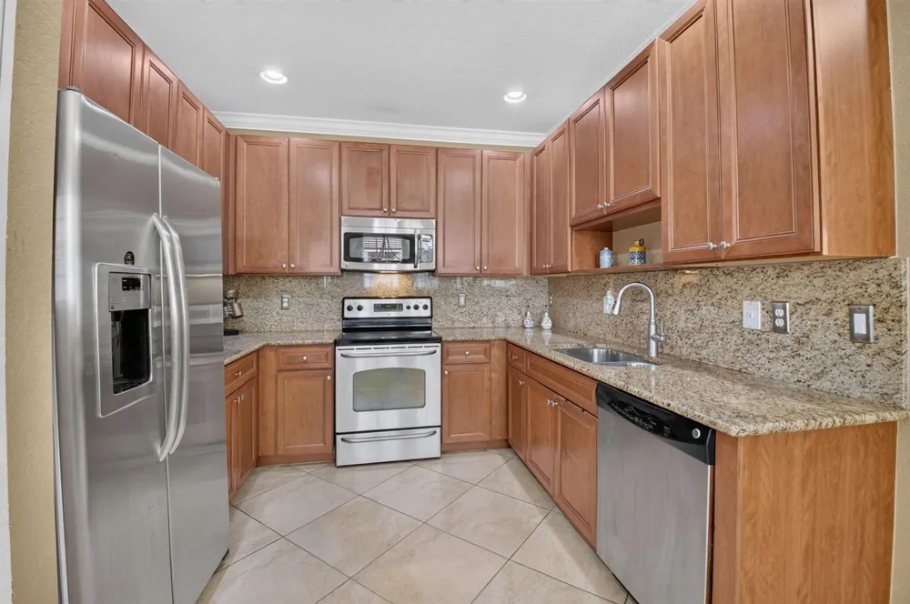16129 Poppyseed Circle #1608 Delray Beach, FL 33484