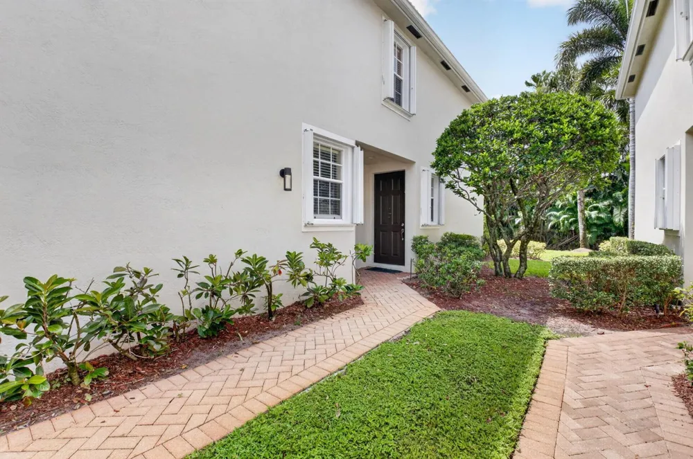 16129 Poppyseed Circle #1608 Delray Beach, FL 33484