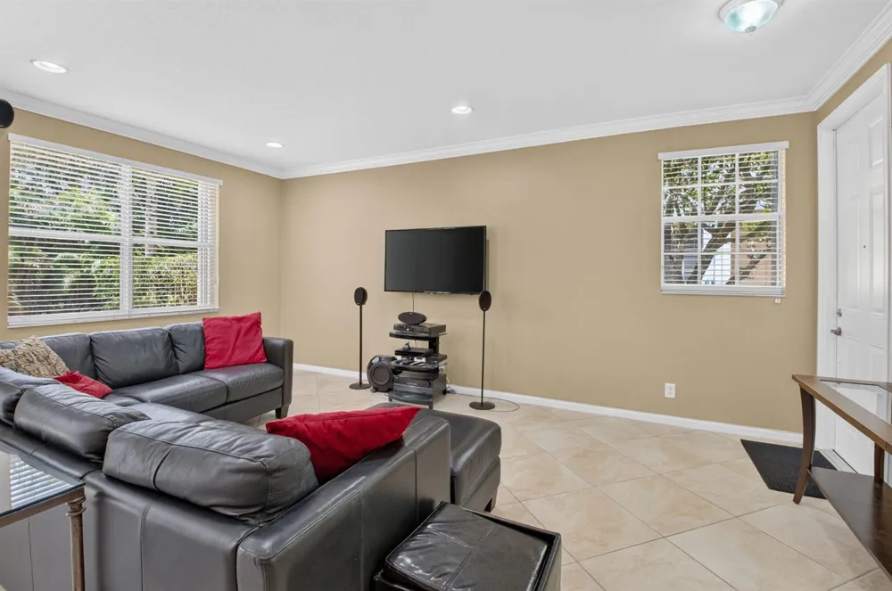 16129 Poppyseed Circle #1608 Delray Beach, FL 33484