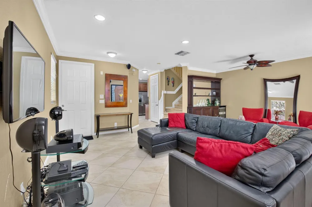 16129 Poppyseed Circle #1608 Delray Beach, FL 33484