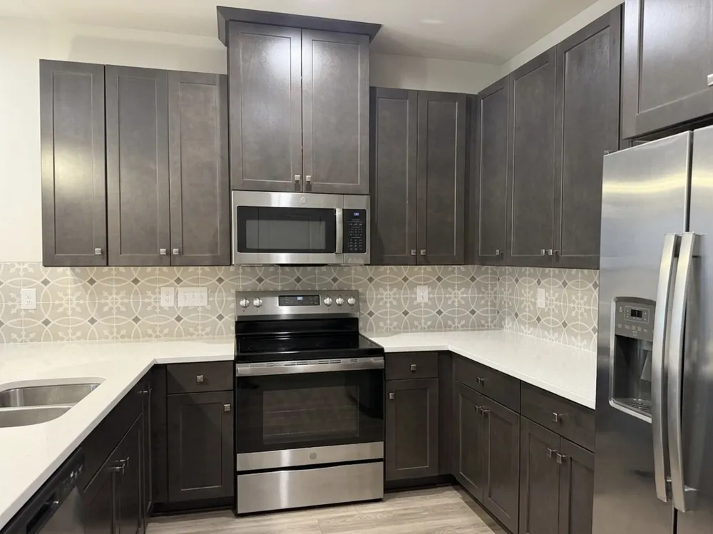 1062 Mountain View Dr Thompsons Station, TN 37179