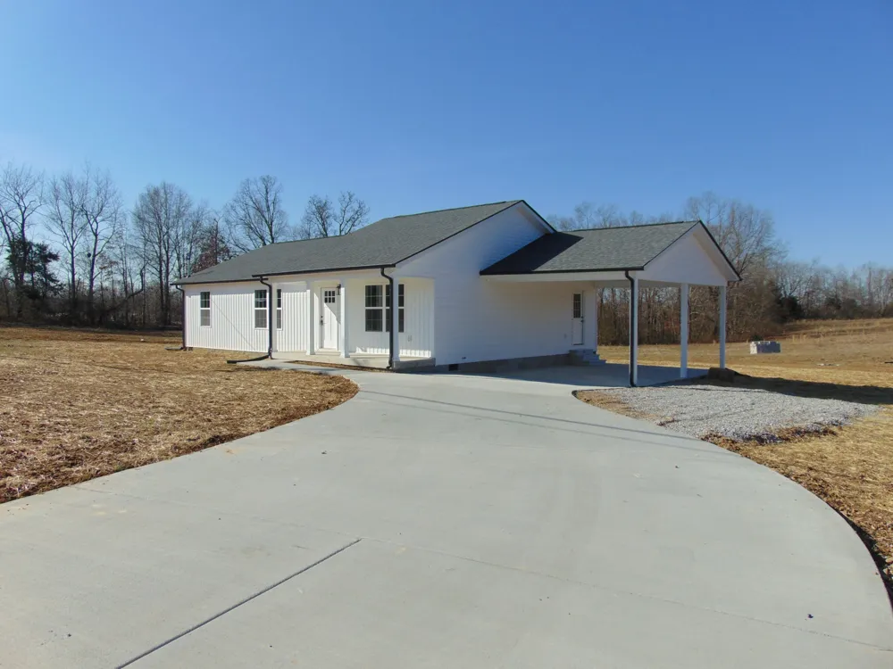 3969 Buffalo Rd Summertown, TN 38483