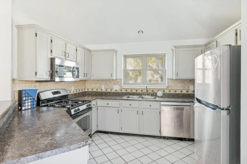 2218 Fuqua Road Rowlett, TX 75088